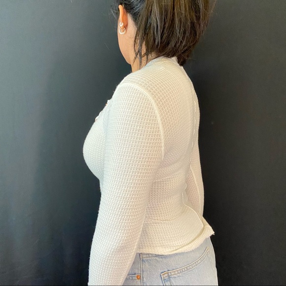 White half button up BBL affect shirt - Picture 3 of 4